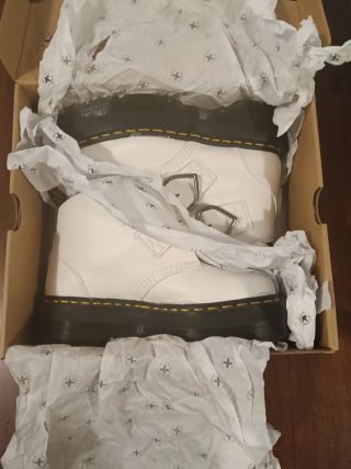 Dr Martens Devon Heart Bianche