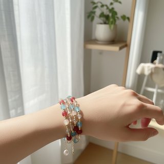 Pulsera de cuentas multicolor y perla