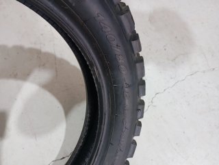 Neumático Pirelli Scorpion Rallye Race 140/80-18