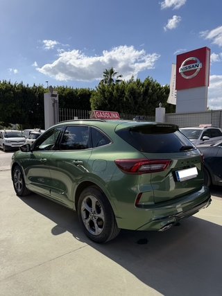Ford Kuga 2025