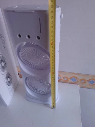 Ventilatore con vaporizzatore e luci LED