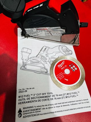 Extractor polvo Milwaukee M12 + disco diamante