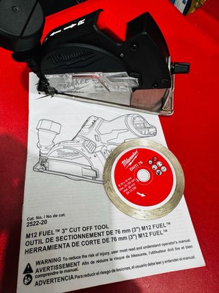 Extractor polvo Milwaukee M12 + disco diamante