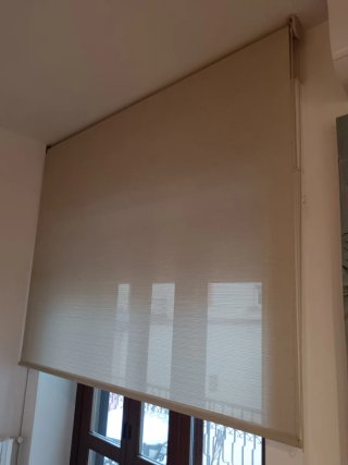 Tenda avvolgibile beige - Mai usata