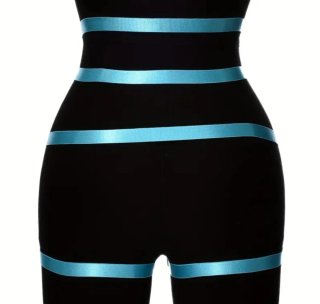TALLA ÚNICA.CON ETIQUETA.Harness sexy elástico