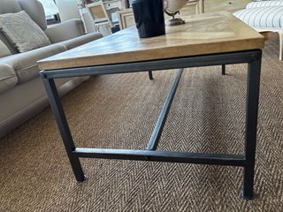 Mesa de centro Maisons du Monde madera y metal
