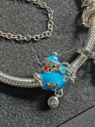 Pulsera Disney Alicia en el País de las Maravillas