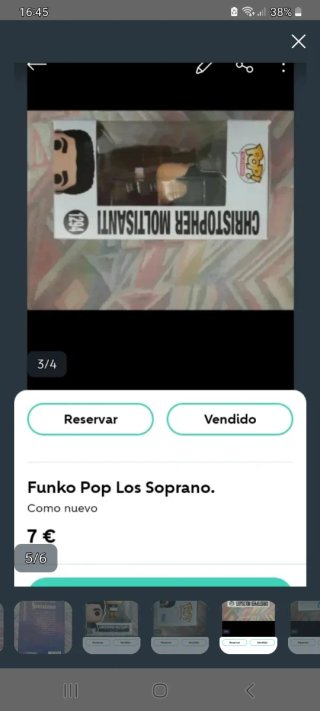 Libro 1000 Profecías de Nostradamus y funko Pop.