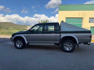 Mitsubishi L 200 2004