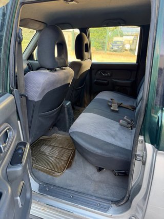 Mitsubishi L 200 2004