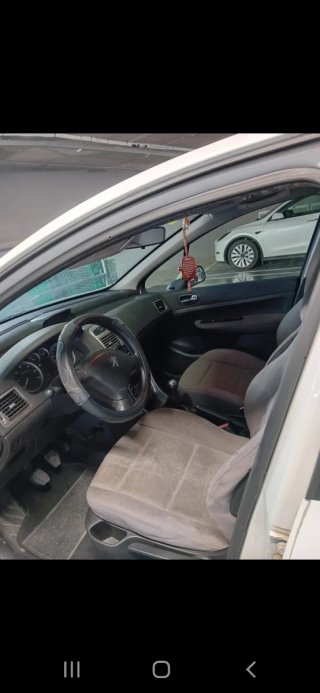 Peugeot 307 2003