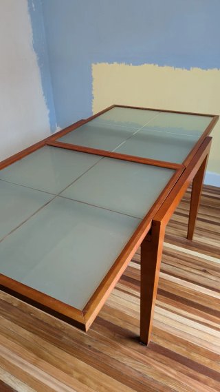 Mesa de comedor de MADERA y cristal color cerezo