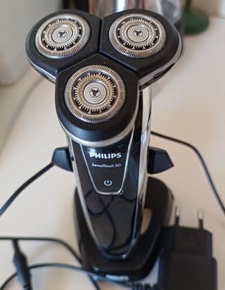Afeitadora Philips Shaver series 9000 SensoTouch