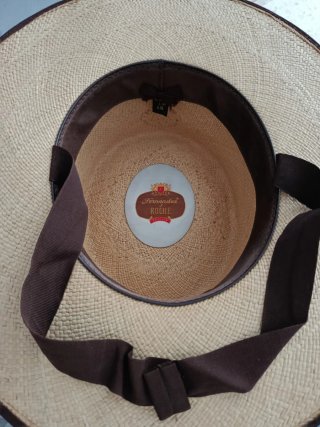 Sombrero Panamá Ala Ancha Beige