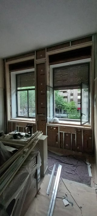 Instalación de pladur y techos desmontables