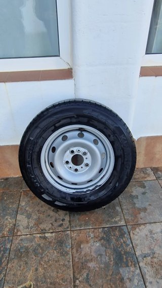 4 Llantas y neumáticos kumho Fiat Ducato R15
