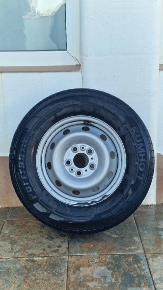 4 Llantas y neumáticos kumho Fiat Ducato R15