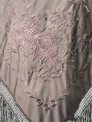 Manton Flamenco Marrón 150x70cm