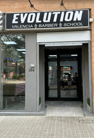 CORTE DE PELO GRATIS supervisado por profesionales