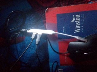 Teclado y Ratón RGB con Soporte Móvil y puerto