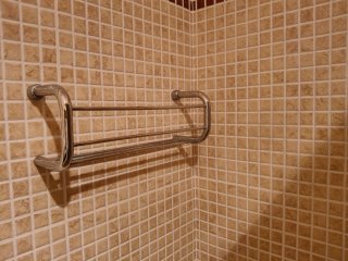 Estantería de esquina baño madera y cristal