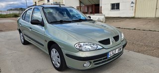Renault Megane 1.4i 16v 95cv