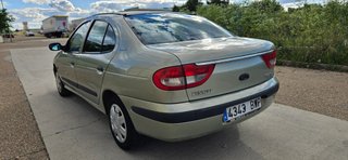 Renault Megane 1.4i 16v 95cv