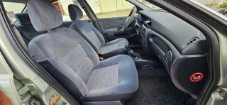 Renault Megane 1.4i 16v 95cv