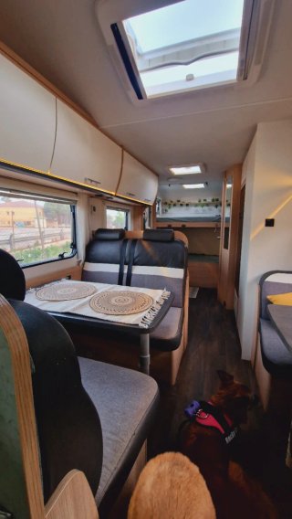 Autocaravana sunlight a72 2019