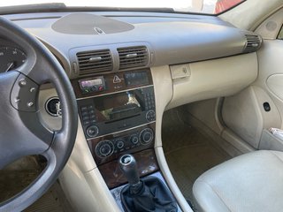 Mercedes-Benz C 220 2005