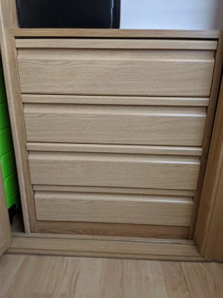 Cajonera mediana de madera
