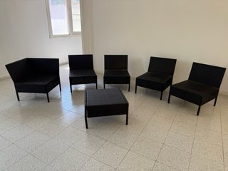 Conjunto Lounge: 5 Sillones y 1 Mesa estilo Ratán