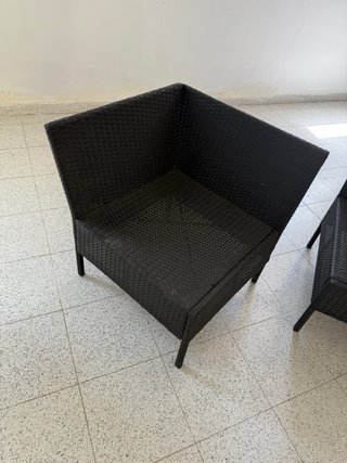 Conjunto Lounge: 5 Sillones y 1 Mesa estilo Ratán