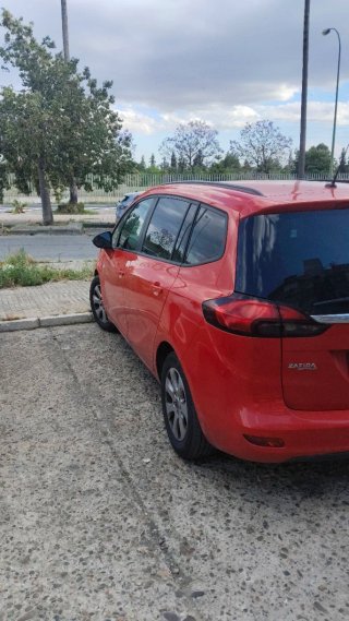 Opel Zafira Tourer 2016