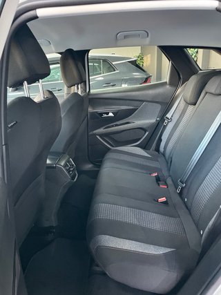 Peugeot 3008 2022