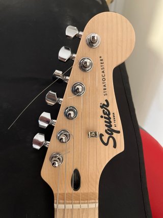 Pack Guitarra Squier Stratocaster