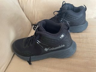 Botas Trekking Columbia Konos Negras