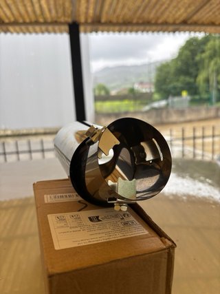 Cola de escape cromada
