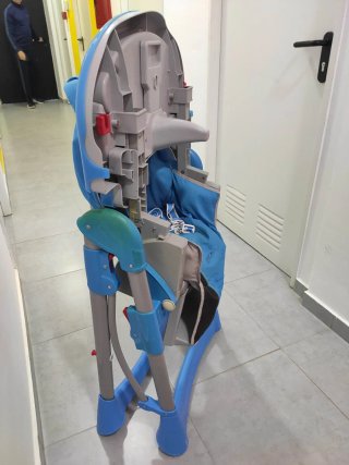 Trona Tuc Tuc