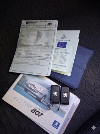 Peugeot 807 2008