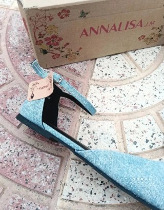 Sandalias planas ANNALISA J.M nuevas n°38