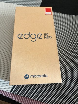 Motorola Edge 50 Neo Rojo