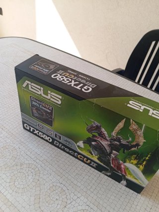 ASUS GTX580 DirectCU II Scheda Video