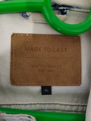Chaqueta vaquera CyA efecto desteñido XL
