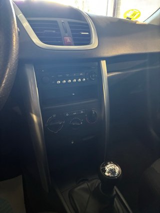 Peugeot 207 2007