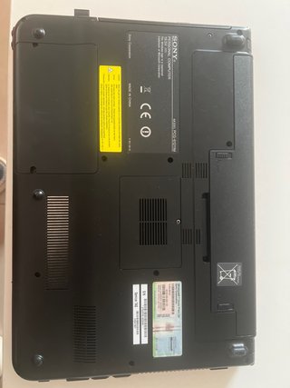 Ordenador Portátil Sony VAIO rosa magenta