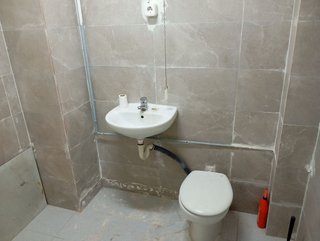 Local comercial en alquiler en El Poble Sec - Parc de Montjuïc en Barcelona