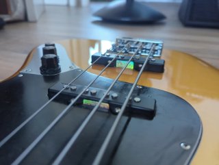 Bajo Jet Guitars JJB-300 Muy mejorado.