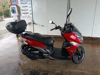 Sym Jet 14 lc 125 gris/rojo