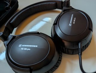 Sennheiser HD 380 Pro Auriculares